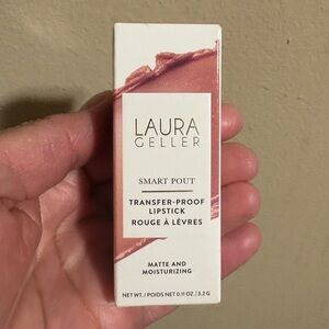 Laura Geller Smart Pout Transfer-Proof Lipstick in  BRILLIANT Brand New Never Op